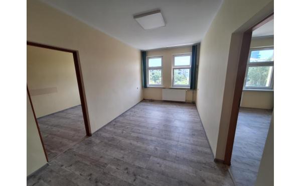 Biura do wynajęcia w centrum Tarnowa - 14m² –16m² / Możliwość łączenia lokali